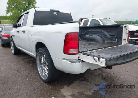 2013 Ram 1500 Express z USA, uszkodzony, nr VIN 1C6RR6FT0DS577470
